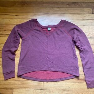 CHECKS + STRIPES women’s cropped fleece long sleeve